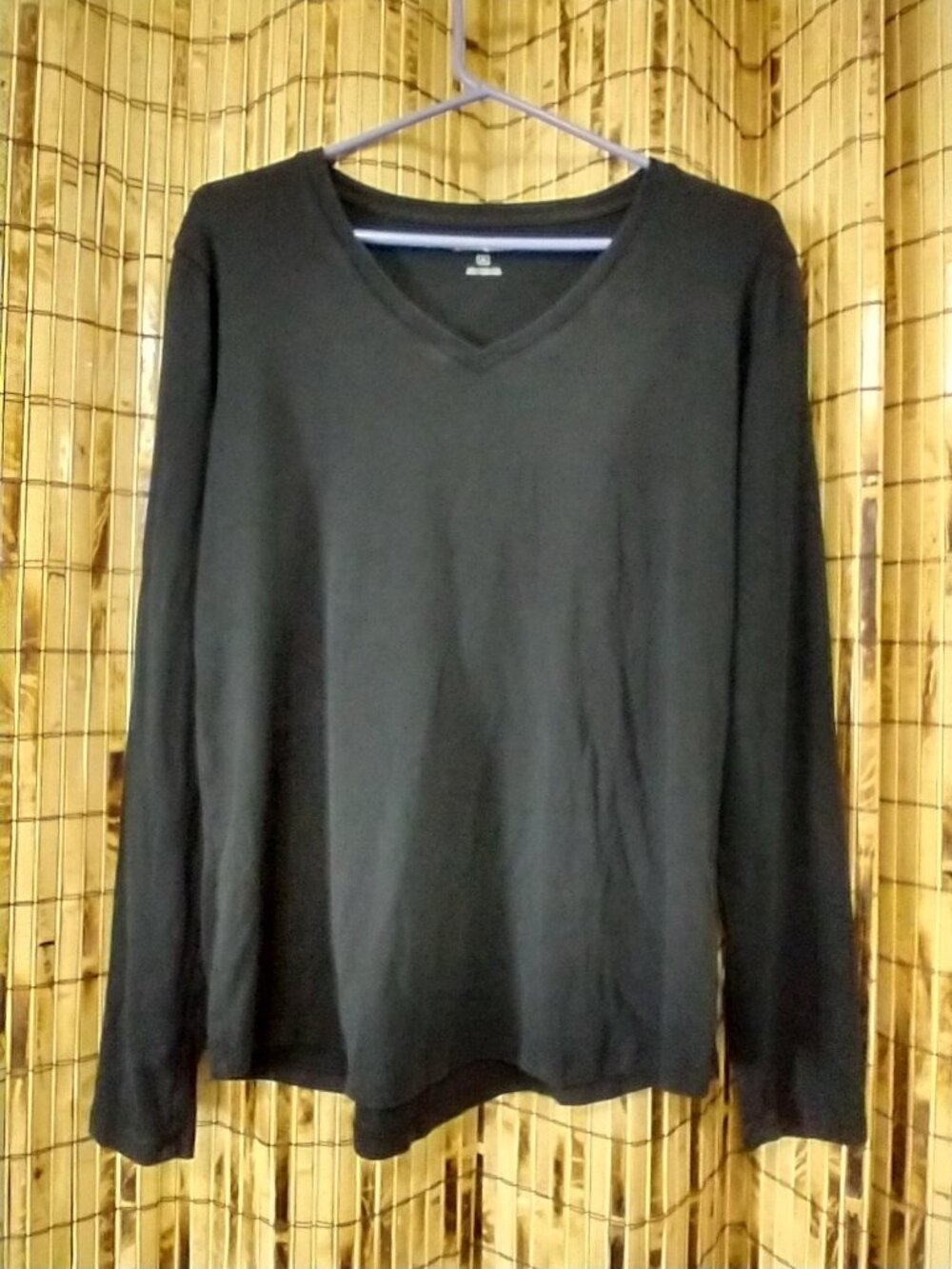 Eddie Bauer Black Long Sleeve V-Neck Basic Tee Top Size XL
